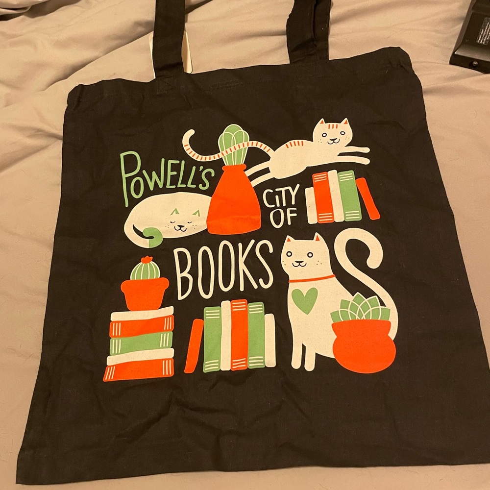 Powell’s book and cat tote